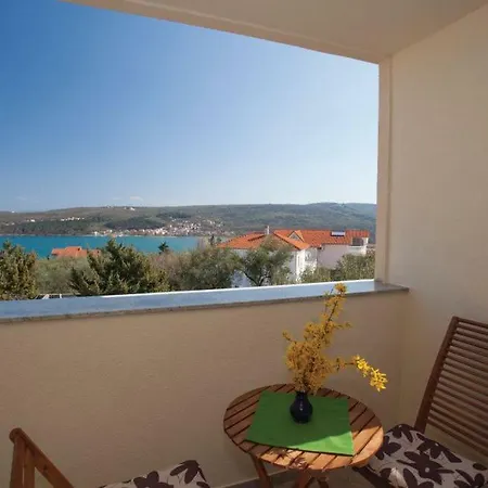 Apartment Lumia, Krk Čižići